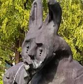 Thomas Schütte - Osterhase - Ch Riehen - Park Beyeler